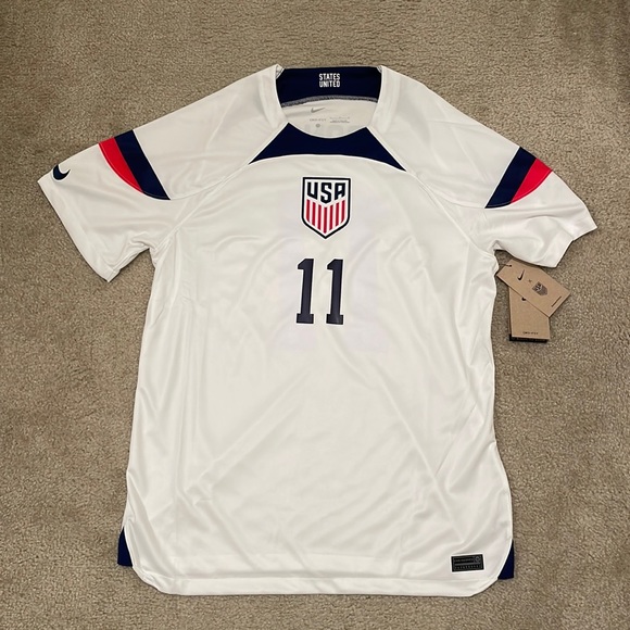 Nike Other - Nike Brenden Aaronson USMNT Home Jersey 2022 men size L BNWT